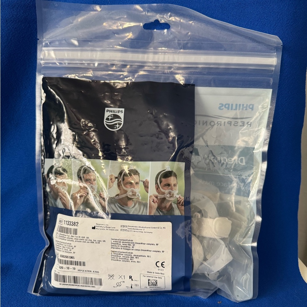 Philips Respironics DreamWear 1133382 Full Face CPAP Mask - Large - Picture 3 of 3